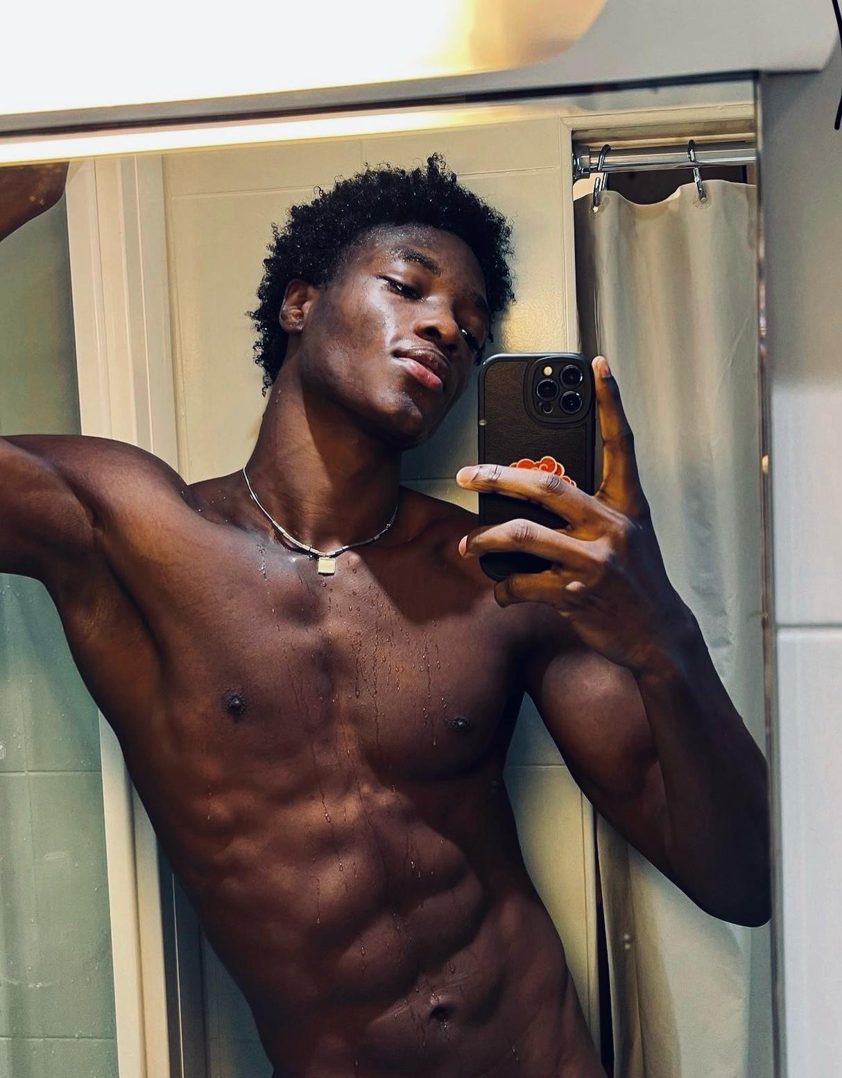 Vicenzo - Hotton - Luxembourg | Annonce Sex