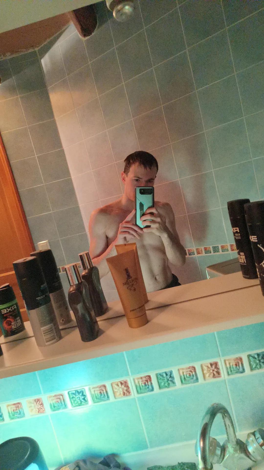 Isaak - Essen - Anvers | Annonce Sex